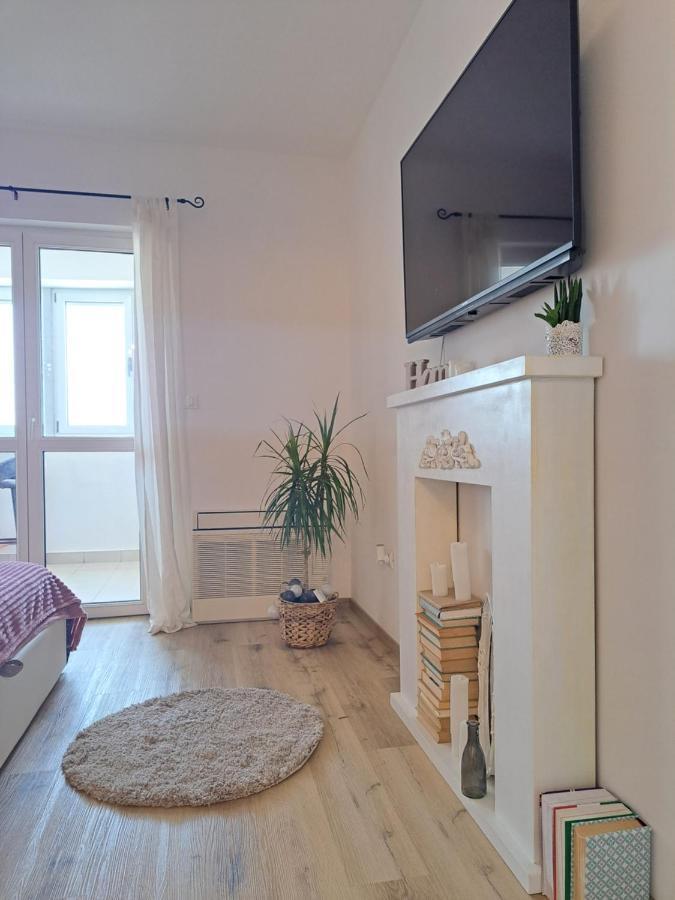 Apartman Karmen Vodice Kültér fotó