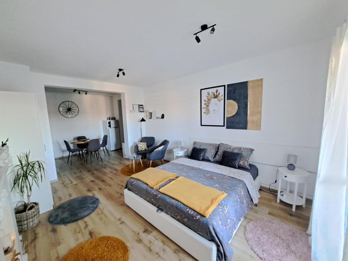 Apartman Karmen Vodice Kültér fotó